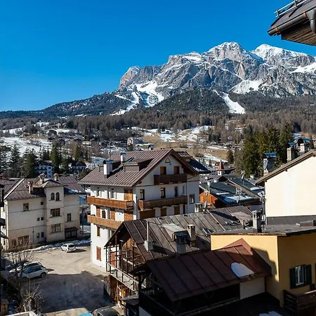 Centralissimo Con Wi-fi * Cortina dʼAmpezzo