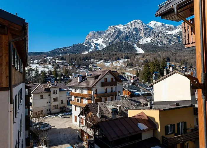 Centralissimo Con Wi-fi * Cortina dʼAmpezzo